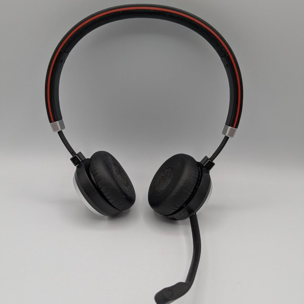 Jabra Evolve 65 MS Wireless Stereo Headset with USB Adapter and Charging Cord